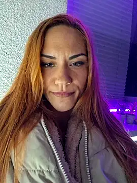 Snapshot of SlimBellaa chatting on 11-07-25, 09:48 SlimBellaa online show from 11-07-25, 09:48