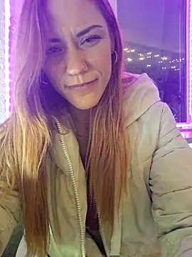 Snapshot of SlimBellaa chatting on 11-11-25, 11:27 SlimBellaa online show from 11-11-25, 11:27