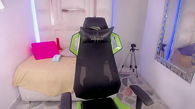 Stein  online show from 11-16-25, 08:25