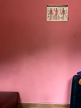 Snapshot of Julia-Elsa chatting on 10-17-25, 03:31 Julia-Elsa online show from 10-17-25, 03:31