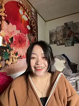 Snapshot of Julia-Elsa chatting on 10-22-25, 03:51 Julia-Elsa online show from 10-22-25, 03:51