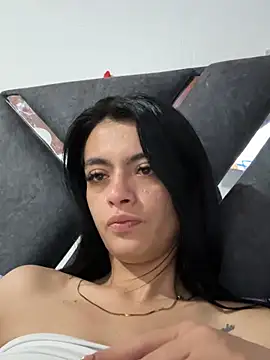 LiaCollings online show from 10-11-25, 07:40