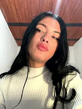 LiaCollings online show from 01-11-26, 11:48