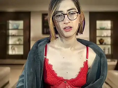 rousseblossom online show from 10-14-25, 01:17