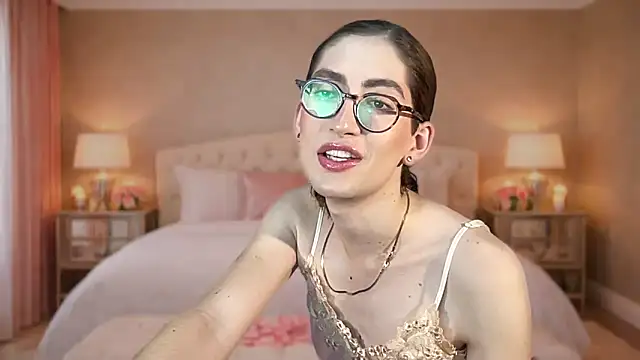 rousseblossom online show from 05-19-26, 01:56
