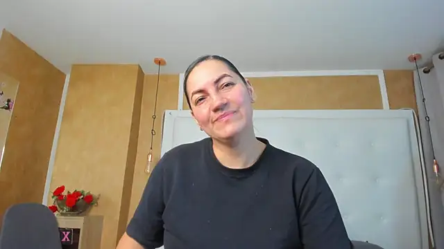 Heidy milf online show from 07-06-26, 08:44