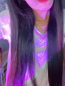 Snapshot of Sexlove_bb chatting on 02-07-26, 03:49 Sexlove bb online show from 02-07-26, 03:49