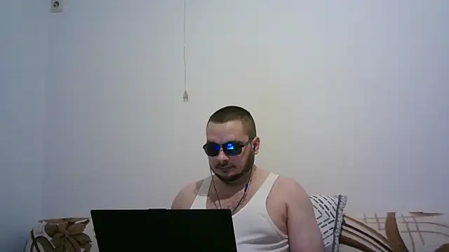Snapshot of Black_Scorpion91 chatting on 05-19-26, 01:56 Black Scorpion91 online show from 05-19-26, 01:56