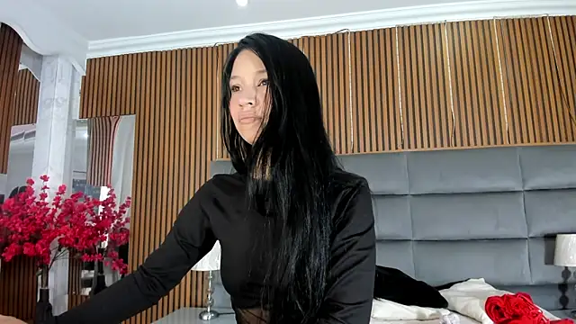 Snapshot of Sophie_Calloway chatting on 04-21-26, 01:17 Sophie Calloway online show from 04-21-26, 01:17