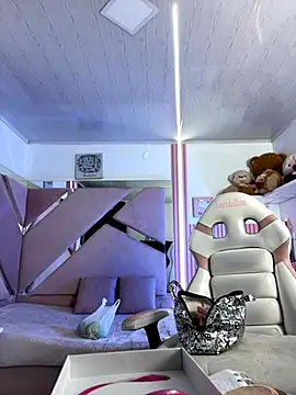 Mia garcia28 online show from 09-10-25, 07:25