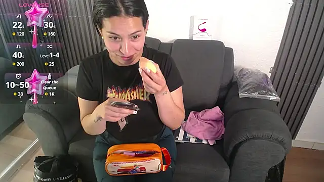 Mia garcia28 online show from 10-08-25, 07:55