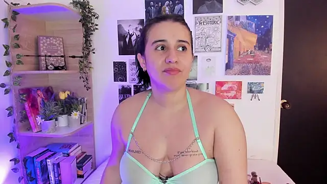 Snapshot of Lana_Herondale chatting on 11-03-25, 09:38 Lana Herondale online show from 11-03-25, 09:38