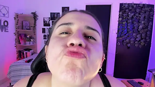 Snapshot of Lana_Herondale chatting on 11-30-25, 09:13 Lana Herondale online show from 11-30-25, 09:13