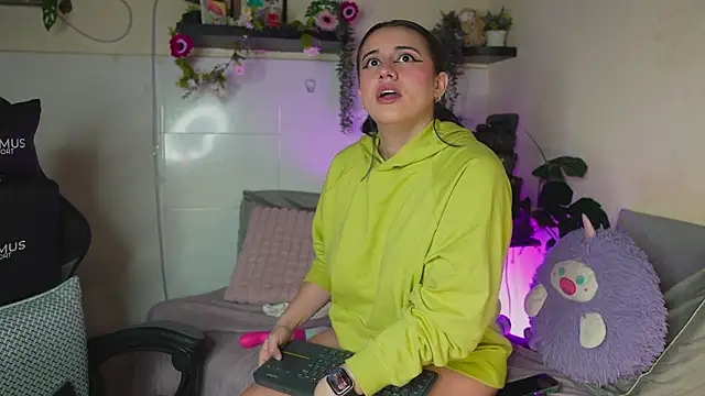 Lana Herondale online show from 03-12-26, 02:29