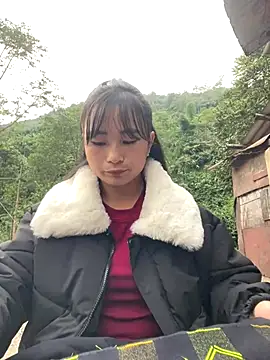 Snapshot of Sunyinn chatting on 11-22-25, 09:19 Sunyinn online show from 11-22-25, 09:19