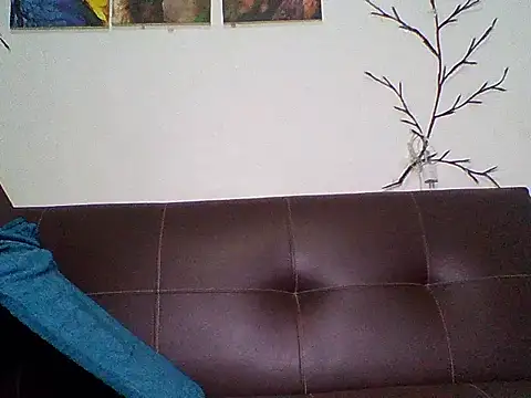 nhayasquirt online show from 04-28-26, 05:23