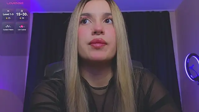 RoxyChill online show from 10-17-25, 07:38