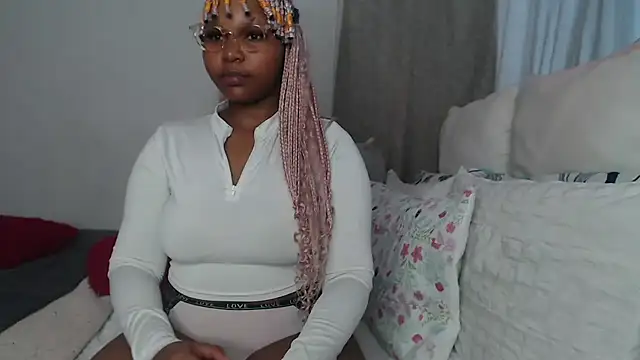 DarrkDeeva68 online show from 12-01-25, 01:38