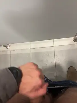 Snapshot of c2c3finm chatting on 02-08-26, 10:24 c2c3finm online show from 02-08-26, 10:24