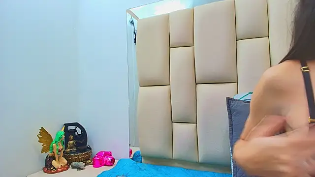 Snapshot of sweet_amye chatting on 11-11-25, 07:25 sweet amye online show from 11-11-25, 07:25