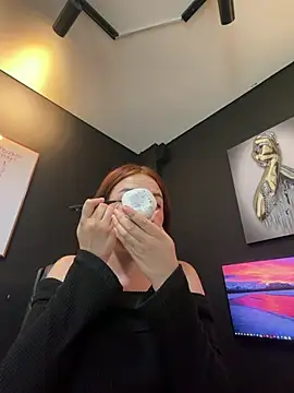 Dali collin online show from 04-15-26, 03:13