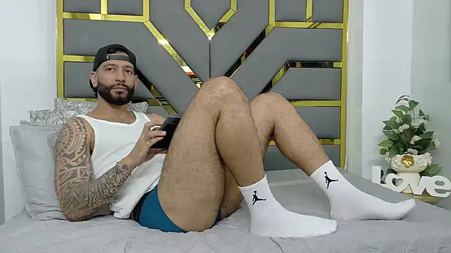 yorbymaxx online show from 09-24-25, 02:20