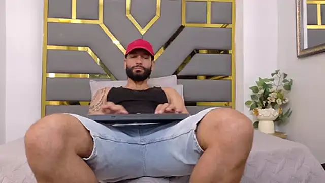 yorbymaxx online show from 10-23-25, 12:15