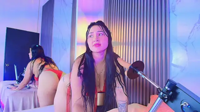 Cherry  blossom18 online show from 09-30-25, 11:26