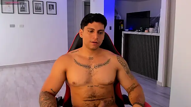 Nicolasmontoya16 online show from 11-05-25, 09:48