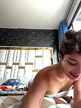 DayanaDG online show from 12-14-25, 05:18