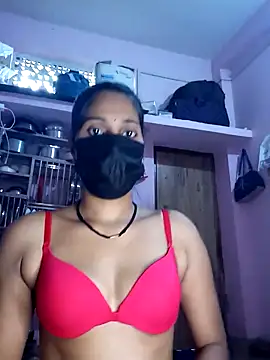 Snapshot of 3USHA chatting on 09-25-25, 06:28 3USHA online show from 09-25-25, 06:28