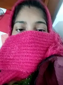 Snapshot of 3USHA chatting on 12-17-25, 01:22 3USHA online show from 12-17-25, 01:22