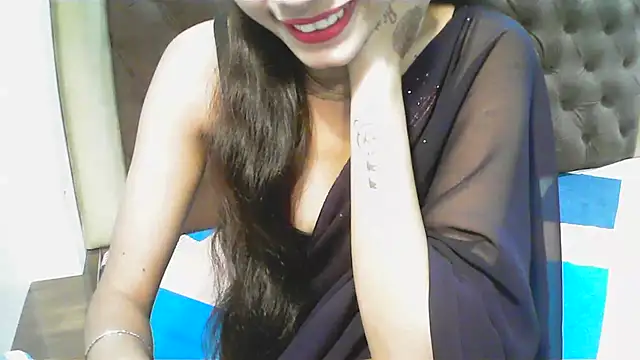 Snapshot of elize__ chatting on 10-14-25, 02:56 elize online show from 10-14-25, 02:56