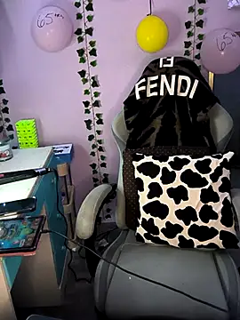 Purple2StayThnxx online show from 09-08-25, 09:58