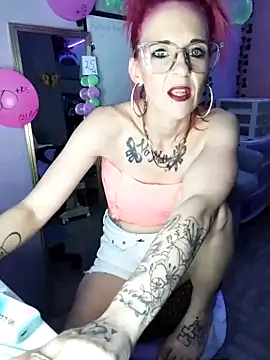 Purple2StayThnxx online show from 10-12-25, 11:04