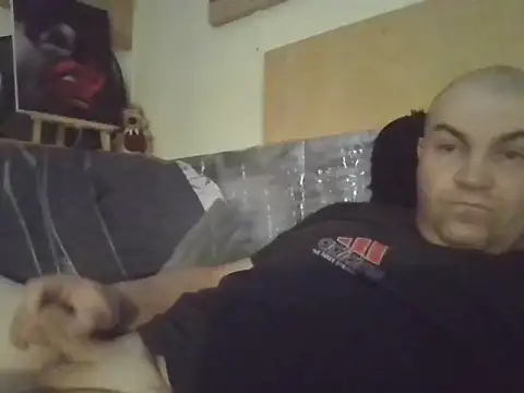 Snapshot of habartek85 chatting on 09-25-25, 12:14 habartek85 online show from 09-25-25, 12:14