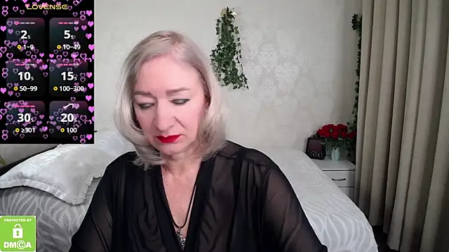 hunters woman online show from 02-18-26, 04:47