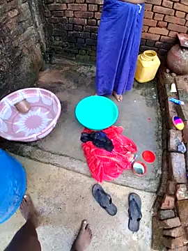 RAYI Queen 3 online show from 10-31-25, 03:40