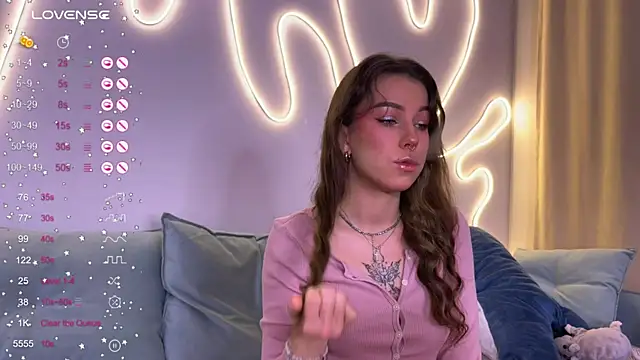 Snapshot of Eva_Collinss chatting on 11-26-25, 01:17 Eva Collinss online show from 11-26-25, 01:17