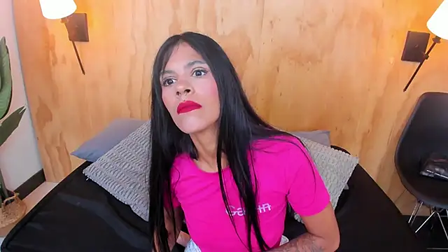 Snapshot of milavega_ chatting on 09-24-25, 12:19 milavega online show from 09-24-25, 12:19