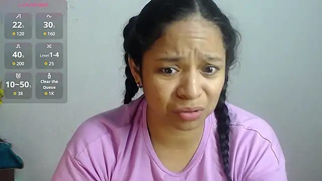 Snapshot of Sara_cute92 chatting on 10-04-25, 07:23 Sara cute92 online show from 10-04-25, 07:23