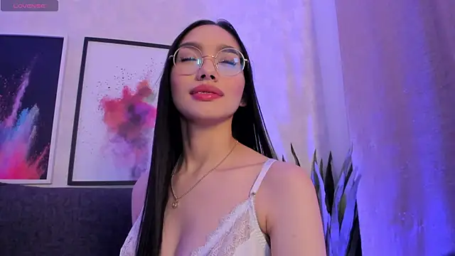 Snapshot of Keira_Corleone chatting on 11-21-25, 09:35 Keira Corleone online show from 11-21-25, 09:35