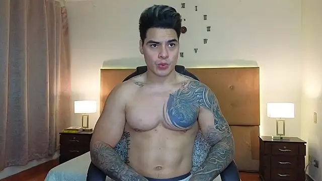Steven Velez online show from 06-12-26, 11:25