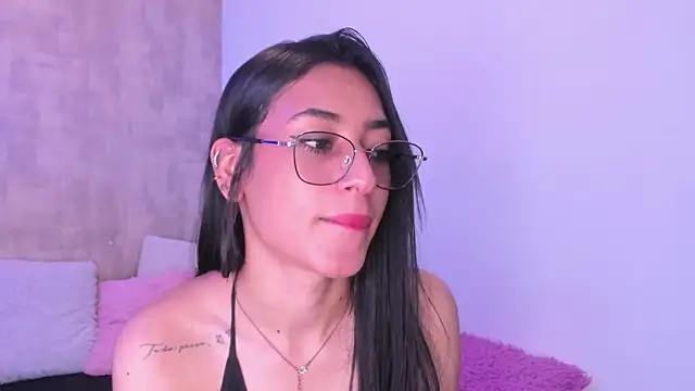 Becky G online show from 10-18-25, 04:26