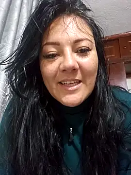 Snapshot of karla_valk1 chatting on 10-13-25, 11:49 karla valk1 online show from 10-13-25, 11:49