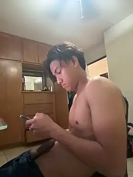 EmilianoPerex online show from 04-26-26, 08:28