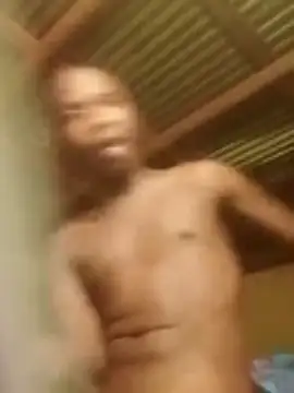 Snapshot of franceew chatting on 03-15-26, 08:37 franceew online show from 03-15-26, 08:37