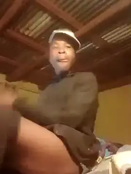 Snapshot of franceew chatting on 03-22-26, 10:35 franceew online show from 03-22-26, 10:35