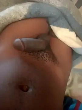 Snapshot of franceew chatting on 04-06-26, 05:41 franceew online show from 04-06-26, 05:41