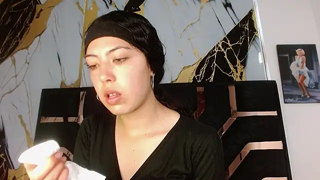 malejahotcs01 online show from 09-20-25, 12:06